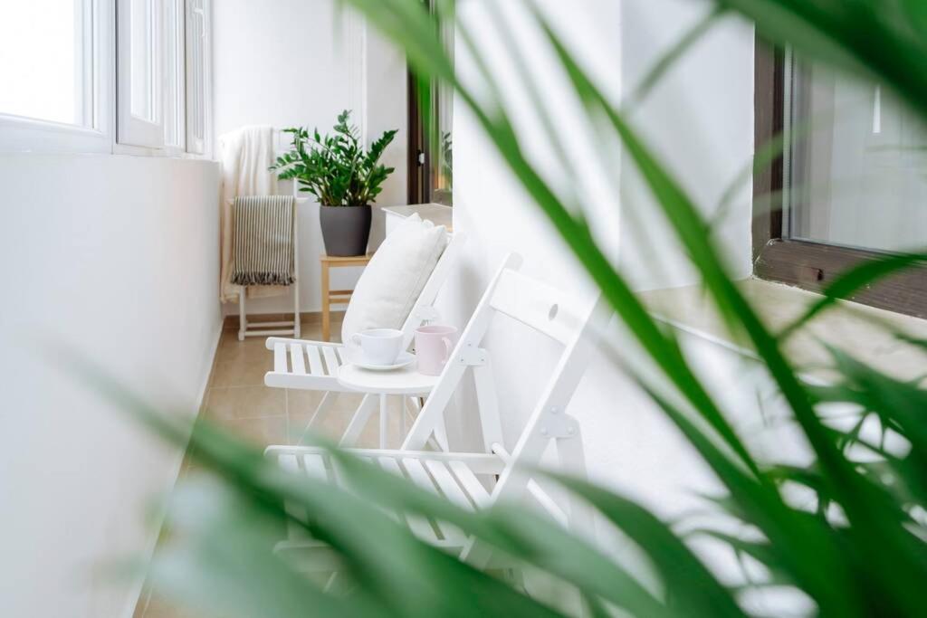 Elegant Vibes Apartment Next To Obor Market Bucarest Extérieur photo